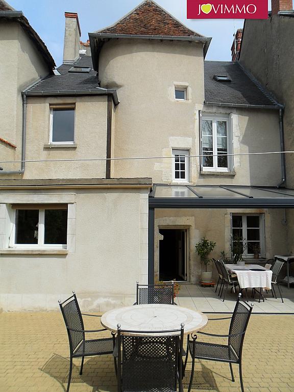 A Vendre Maison Atypique Tres Bien Situee En Centre